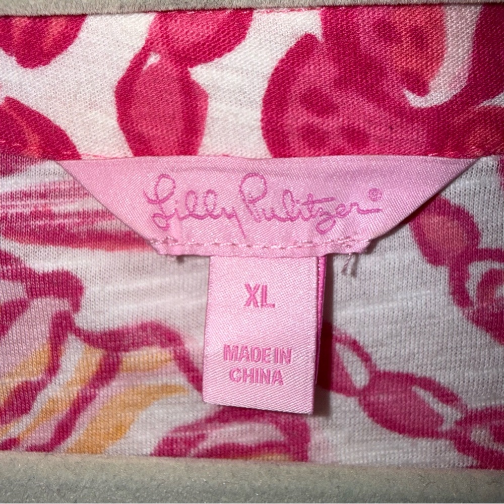 Lilly Pulitzer Sailors Valentine Pink Patterned V-Neck Tunic Top - Picture 2 of 4